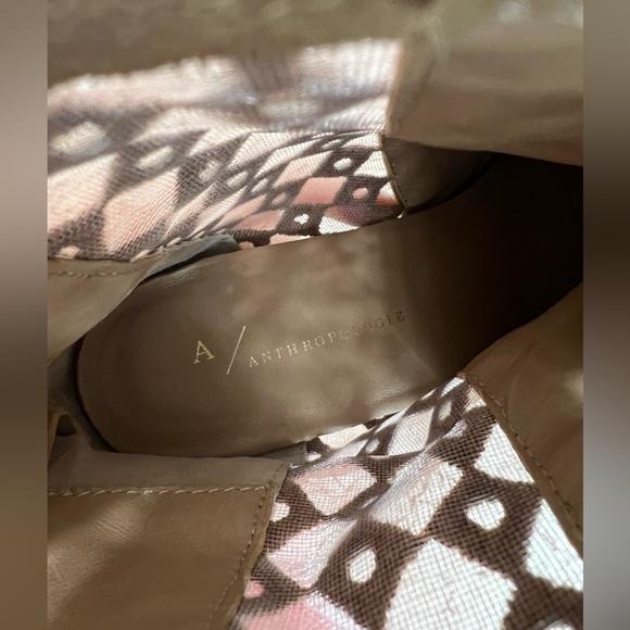 Anthropologie Suede Ankle Boots Embroidered Mesh Panel Block Heel Boho Size 8 - Picture 6 of 15